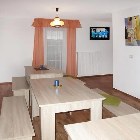 Baierweg Sleeps 18 Pool Wifi Kollnburg