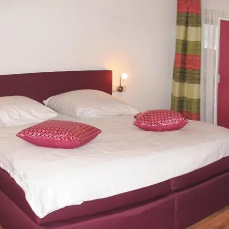 Σπίτι διακοπών Baierweg Sleeps 18 Pool Wifi Kollnburg