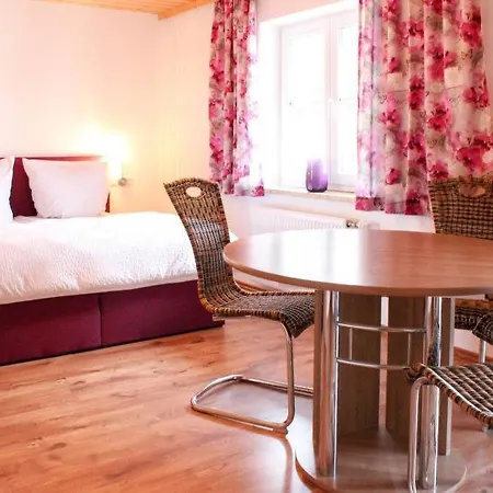 Baierweg Sleeps 18 Pool Wifi Kollnburg